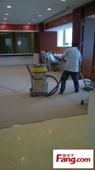 专业清洁服务 打造洁净舒适的生活与工作空间